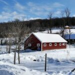 BackgroundBarnLandscapeCrop